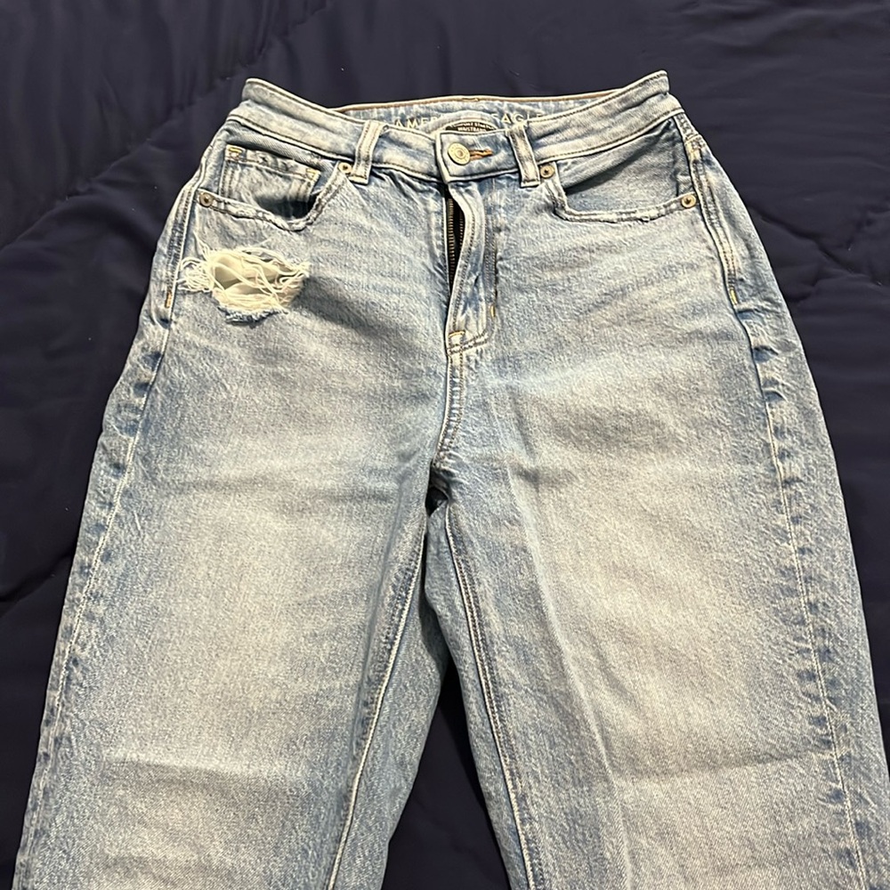 AE women’s jeans